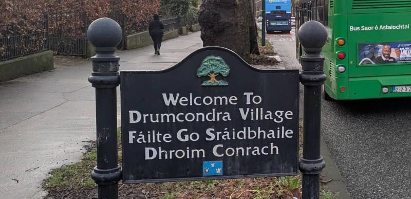 Welcome to Drumcondra sign